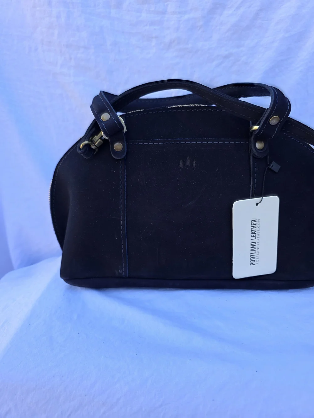 Portland Leather Small Velvet Blue Logan